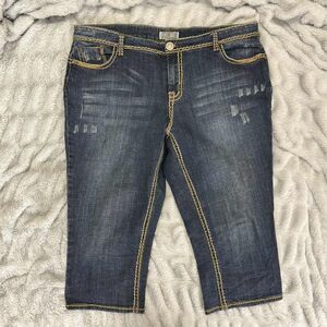 ZD Jeans Womens 20 Capri Medium Wash Contrast Stitch Embroidered Pockets Stretch